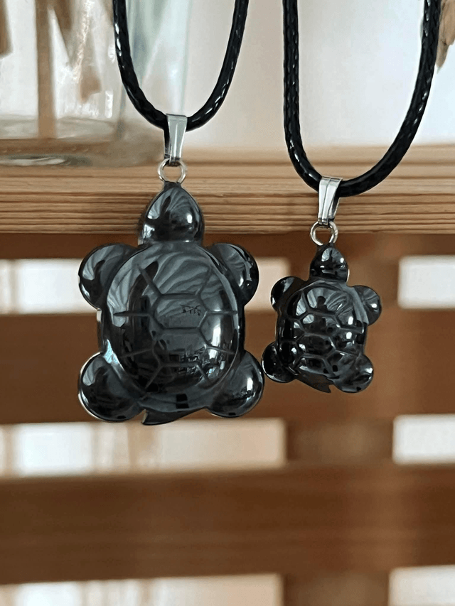 Collier tortue petit modèle hématite 